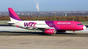 Photo of HA-LPR - Airbus A320-232 operated by Wizz Air