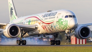 Photo of XA-ADL - Boeing 787-9 Dreamliner operated by Aeroméxico