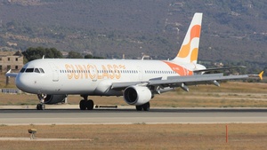 Photo of OY-VKD - Airbus A321-211 operated by Sunclass Airlines