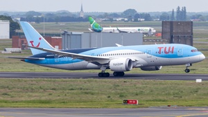 Photo of PH-TFL - Boeing 787-8 Dreamliner operated by TUI Airlines Nederland