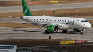 Photo of LN-WEC - Embraer ERJ-190-E2 operated by Widerøe