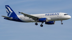 Photo of SX-DVN - Airbus A320-232 operated by Aegean Airlines