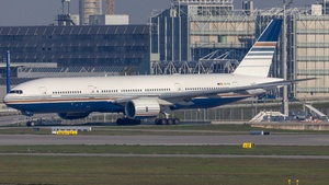 Photo of EC-OJL - Boeing 777-219(ER) operated by Privilege Style