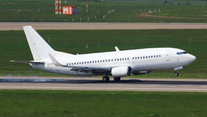 Photo of LZ-BVL - Boeing 737-31S operated by Bul Air