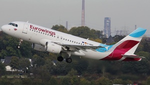 Photo of D-ABGH - Airbus A319-112 operated by Eurowings