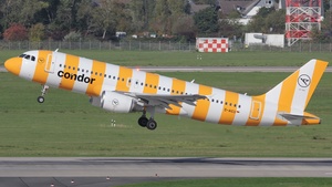 Photo of D-AICU - Airbus A320-214 operated by Condor