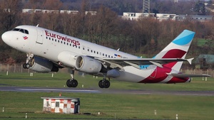 Photo of D-ABGR - Airbus A319-112 operated by Eurowings