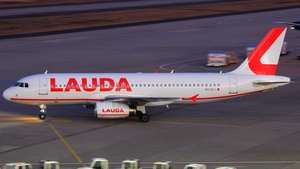 Photo of 9H-IBJ - Airbus A320-232 operated by Lauda Europe