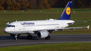 Photo of D-AIBD - Airbus A319-112 operated by Lufthansa