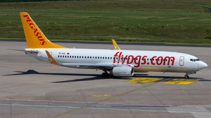 Photo of TC-AIS - Boeing 737-82R operated by Pegasus Airlines