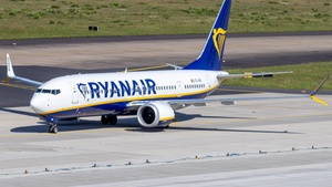 Photo of EI-IHO - Boeing 737 MAX 8-200 operated by Ryanair