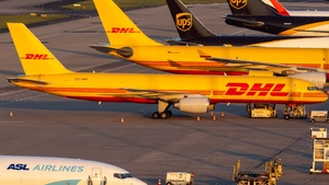 Photo of G-BMRI - Boeing 757-236(SF) operated by DHL Air