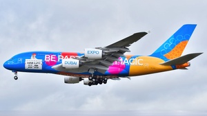 Photo of A6-EEU - Airbus A380-861 operated by Emirates