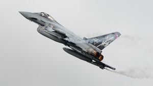 Photo of 7L-WD - Eurofighter Typhoon EF-2000 operated by Austrian Air Force