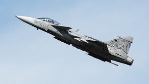Photo of 40 - Saab JAS 39C Gripen operated by Hungarian Air Force