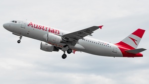 Photo of OE-LZD - Airbus A320-214 operated by Austrian Airlines