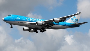 Photo with serial 33694 - Boeing 747-406F(ER)