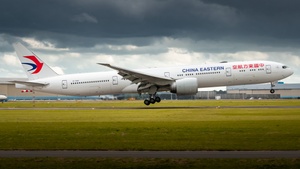 Photo of B-7369 - Boeing 777-39P(ER) operated by China Eastern Airlines
