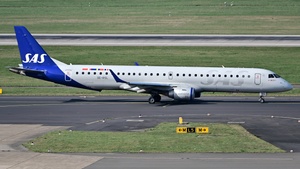 Photo of SE-RSL - Embraer ERJ-195LR operated by SAS Link