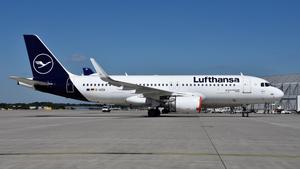 D-AIZW