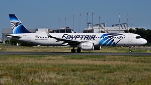 Photo of SU-GFT - Airbus A321-251NX operated by Egyptair