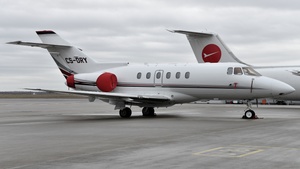 Photo of CS-DRY - Hawker Beechcraft 800XPi operated by NetJets Europe