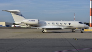 Photo of N409GB - Gulfstream G500 operated by Green Bay Packaging