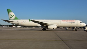 Photo of TC-GPA - Airbus A321-231 operated by Freebird Airlines (opb BBN Airlines)