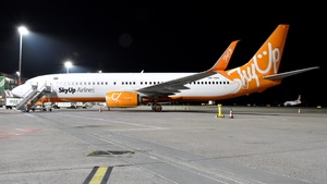 Photo of UR-SQA - Boeing 737-8H6 operated by SkyUp Airlines