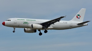 Photo of OY-JRK - Airbus A320-231 operated by DAT Danish Air Transport