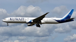 Photo of 9K-AOE - Boeing 777-369(ER) operated by Kuwait Airways