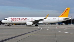 Photo with serial 10523 - Airbus A321-251NX