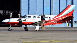 Photo of D-ITWL - Cessna 425 Conquest I operated by Private