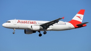 Photo of OE-LBT - Airbus A320-214 operated by Austrian Airlines