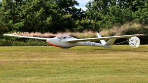 Photo of D-8315 - Start + Flug H-101 Salto operated by Private