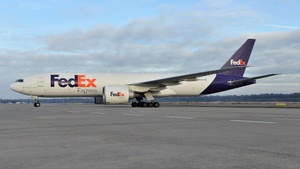 Photo of N861FD - Boeing 777-FS2 operated by FedEx