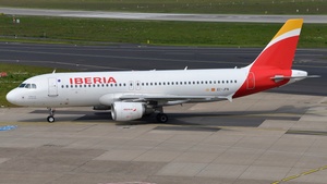 Photo of EC-JFN - Airbus A320-214 operated by Iberia