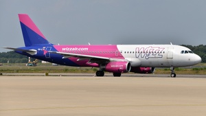 Photo of HA-LWK - Airbus A320-232 operated by Wizz Air