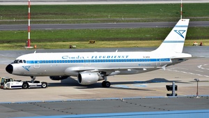 Photo of D-AICH - Airbus A320-212 operated by Condor