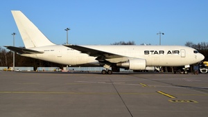 Photo with serial 22222 - Boeing 767-232(BDSF)
