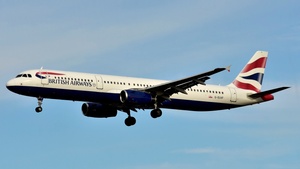 Photo of G-EUXF - Airbus A321-231 operated by British Airways