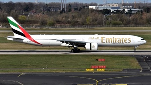 Photo with serial 41364 - Boeing 777-31H(ER)