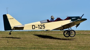 Photo of D-MSRG - Dallach D2 Sunrise operated by Private