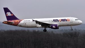 Photo with serial 3656 - Airbus A320-214
