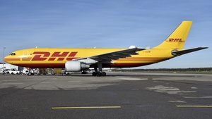 Photo of D-AZMO - Airbus A300B4-622R(F) operated by European Air Transport