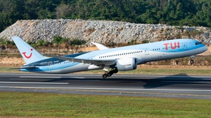 Photo of SE-RFZ - Boeing 787-9 Dreamliner operated by TUIfly Nordic