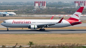 Photo of OE-LAE - Boeing 767-3Z9(ER) operated by Austrian Airlines
