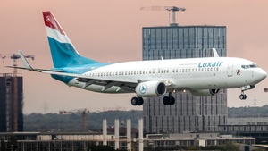 Photo of LX-LBB - Boeing 737-86J operated by Luxair