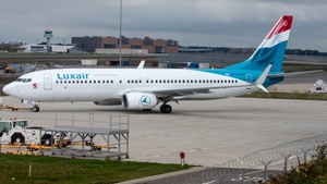 Photo with serial 41047 - Boeing 737-8C9