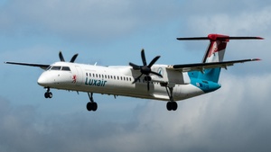 Photo of LX-LGE - Bombardier DHC-8-402 Dash 8 Q400 operated by Luxair